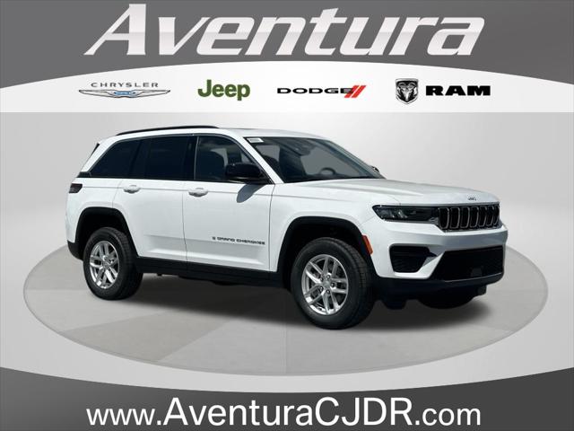 2025 Jeep Grand Cherokee GRAND CHEROKEE LAREDO X 4X2