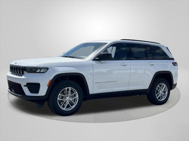 2025 Jeep Grand Cherokee GRAND CHEROKEE LAREDO X 4X2