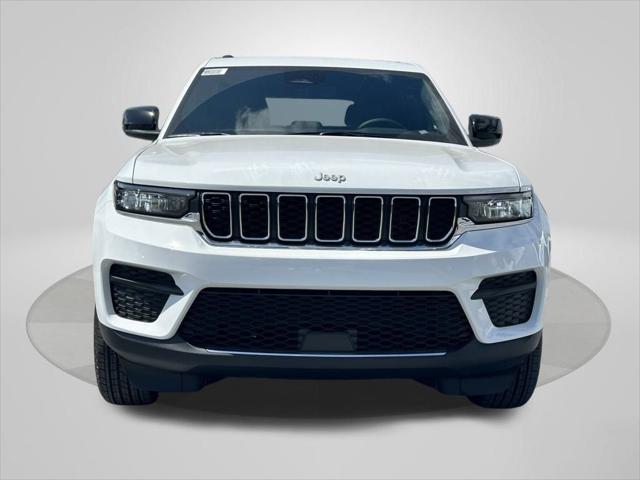 2025 Jeep Grand Cherokee GRAND CHEROKEE LAREDO X 4X2