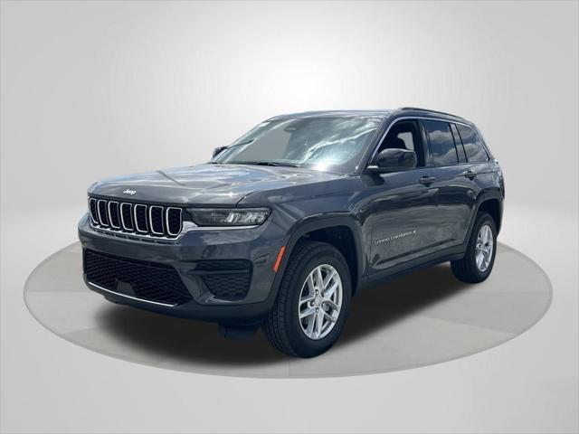 2025 Jeep Grand Cherokee GRAND CHEROKEE LAREDO X 4X2