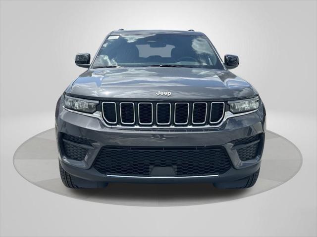 2025 Jeep Grand Cherokee GRAND CHEROKEE LAREDO X 4X2