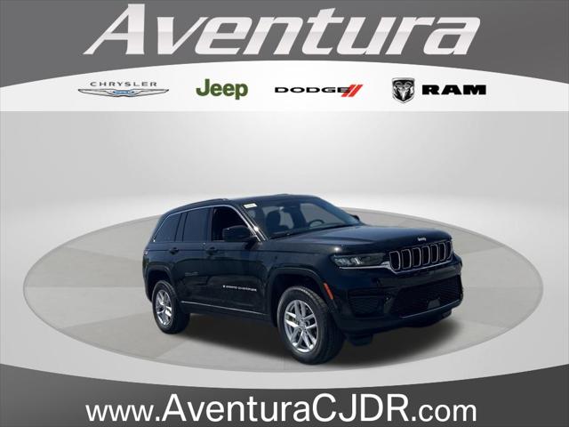 2025 Jeep Grand Cherokee GRAND CHEROKEE LAREDO X 4X2