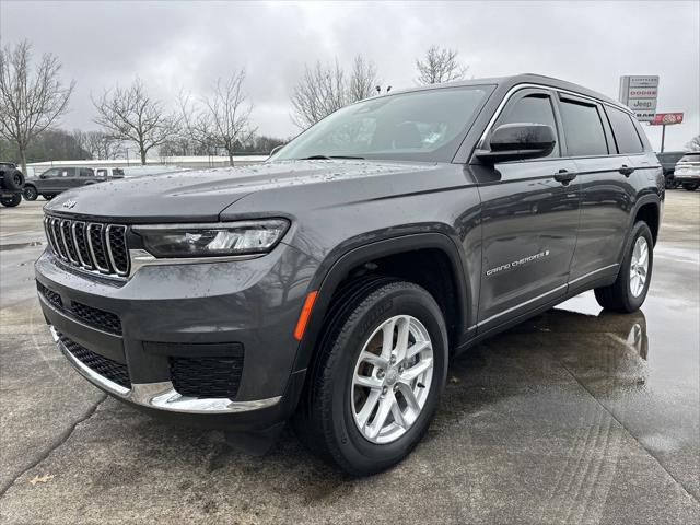 2022 Jeep Grand Cherokee L Laredo 4x4