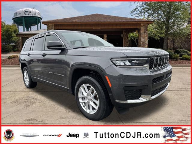 2022 Jeep Grand Cherokee L Laredo 4x4