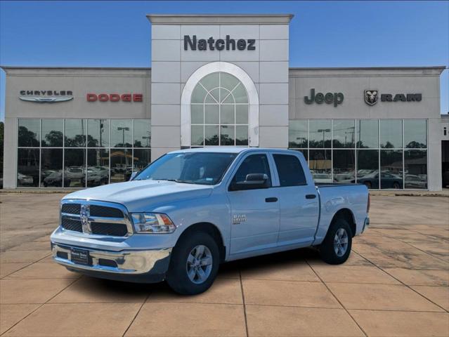 2022 RAM 1500 Classic SLT Crew Cab 4x2 57 Box