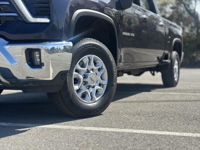 2024 Chevrolet Silverado 2500HD 4WD Crew Cab Standard Bed LTZ