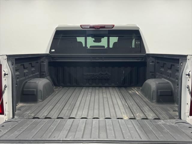 2023 Chevrolet Silverado 1500 4WD Crew Cab Short Bed High Country