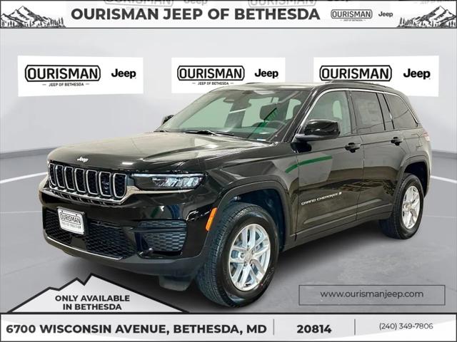 2025 Jeep Grand Cherokee GRAND CHEROKEE LAREDO X 4X4