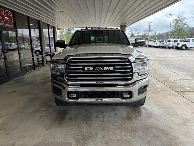 2022 RAM 3500 Limited Longhorn Mega Cab 4x4 64 Box