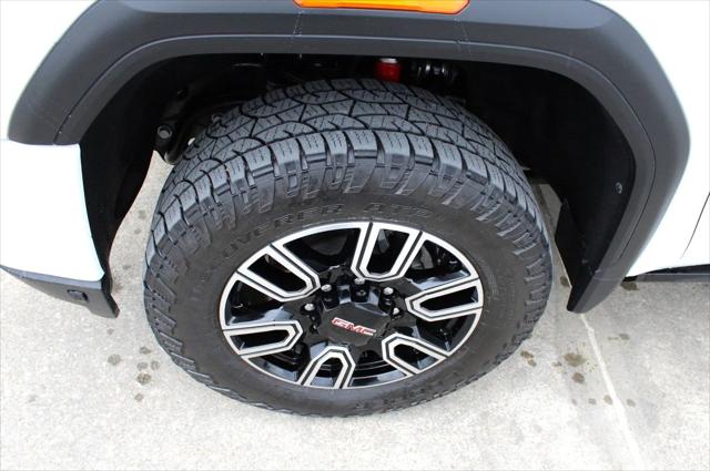 2022 GMC Sierra 2500HD 4WD Crew Cab Long Bed AT4