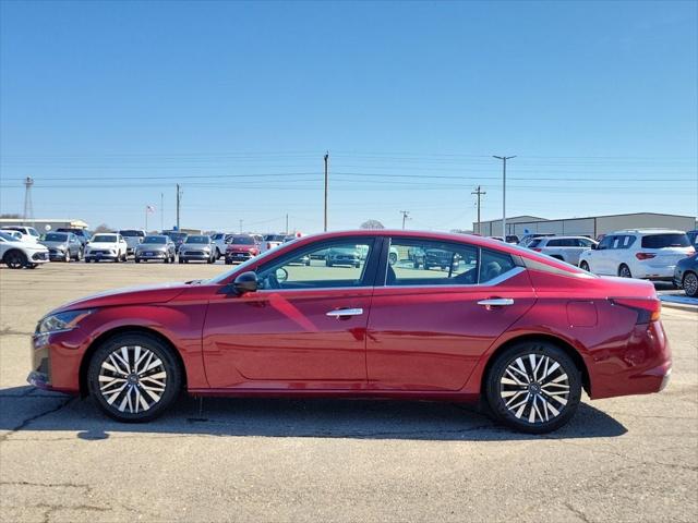 2024 Nissan Altima SV FWD