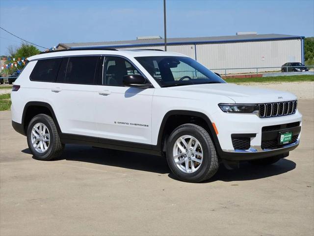 2025 Jeep Grand Cherokee GRAND CHEROKEE L LAREDO X 4X4