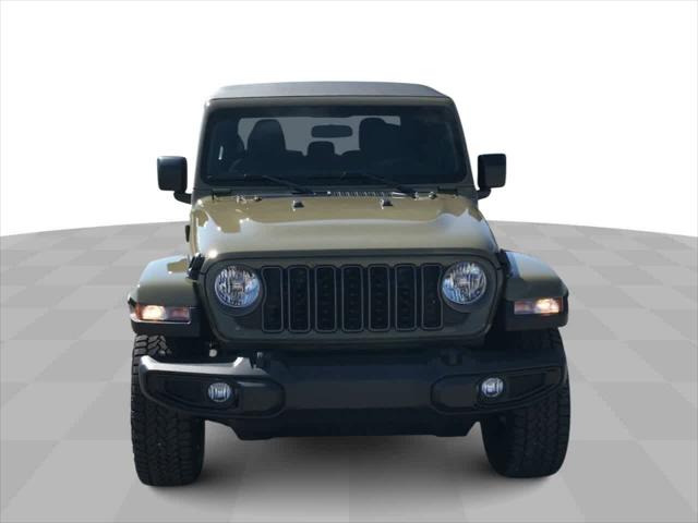 2025 Jeep Gladiator GLADIATOR NIGHTHAWK 4X4