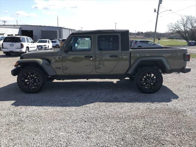 2025 Jeep Gladiator GLADIATOR NIGHTHAWK 4X4