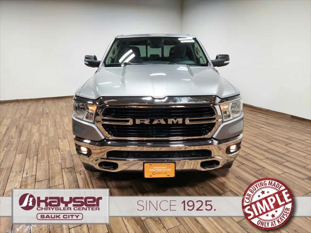 2020 RAM 1500 Big Horn Crew Cab 4x4 64 Box