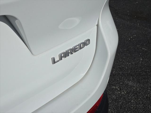 2024 Jeep Grand Cherokee L Laredo 4x4