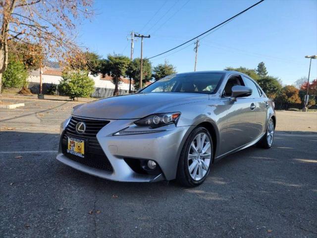 Used 2014 Lexus CT Hatchback 5D CT200h I4 Hybrid Ratings
