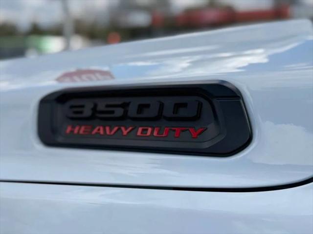 2023 Ram 3500 Tradesman/SLT/Laramie/Limited