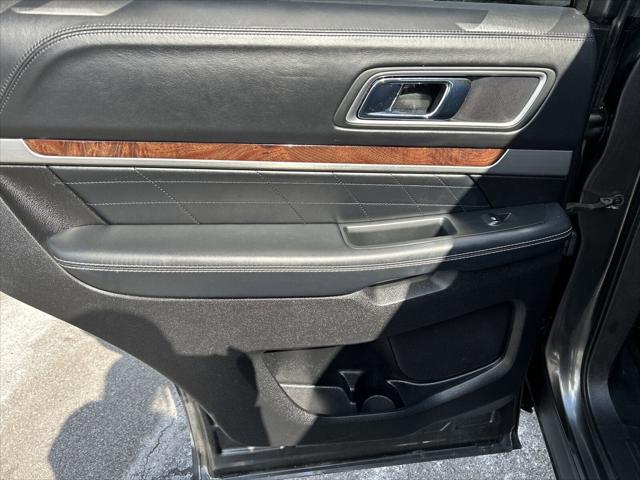 2017 Ford Explorer Platinum