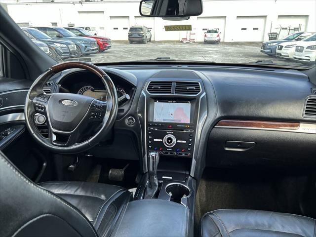 2017 Ford Explorer Platinum