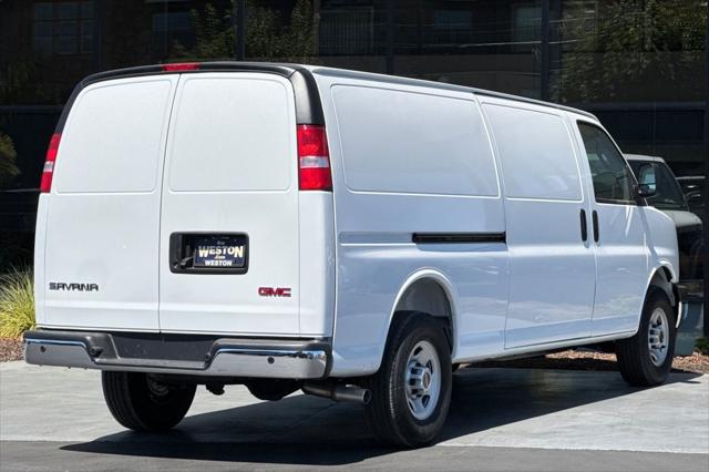 2025 GMC Savana Cargo RWD 2500 Extended Wheelbase Work Van