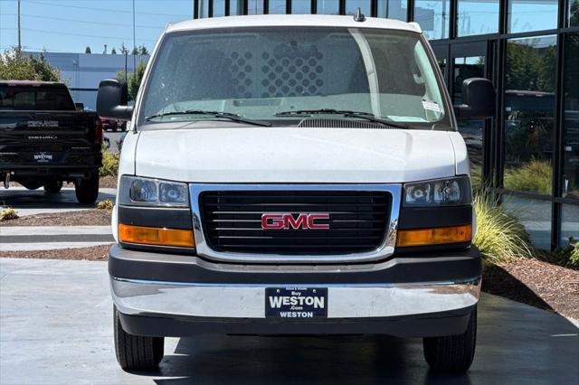 2025 GMC Savana Cargo RWD 2500 Extended Wheelbase Work Van