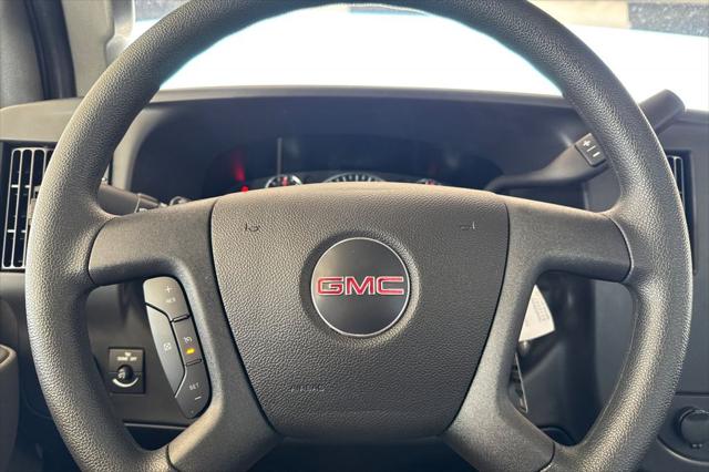 2025 GMC Savana Cargo RWD 2500 Extended Wheelbase Work Van
