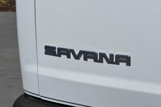 2025 GMC Savana Cargo RWD 2500 Extended Wheelbase Work Van
