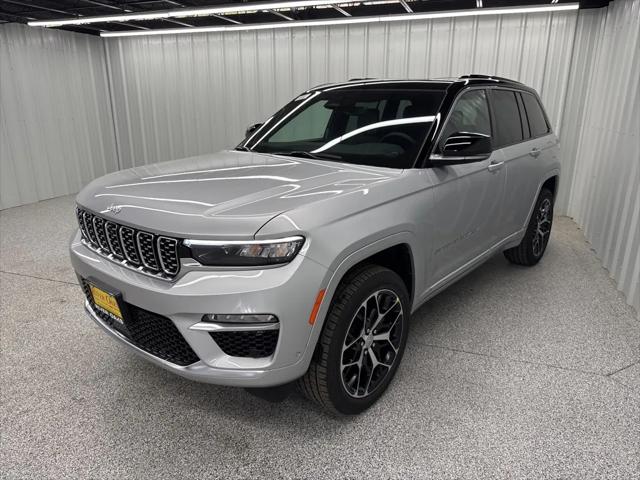 2025 Jeep Grand Cherokee GRAND CHEROKEE SUMMIT RESERVE 4X4
