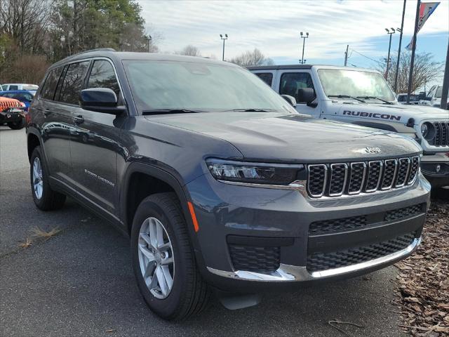 2025 Jeep Grand Cherokee GRAND CHEROKEE L LAREDO X 4X4