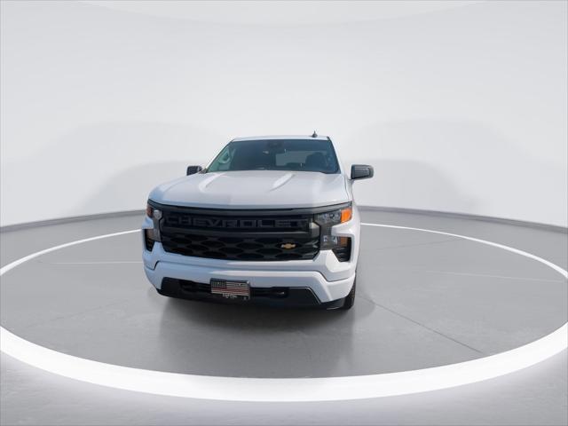 2022 Chevrolet Silverado 1500 2WD Crew Cab Short Bed Custom