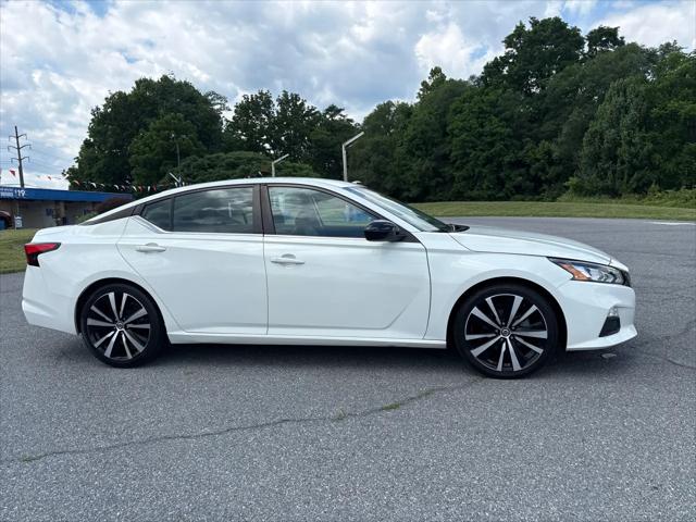 2021 Nissan Altima SR FWD