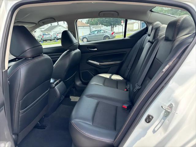 2021 Nissan Altima SR FWD