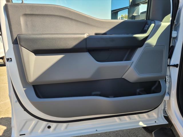 2024 Ford F-550 XL