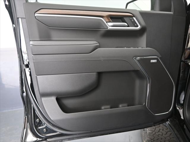2025 Chevrolet Silverado 1500 4WD Crew Cab Short Bed RST