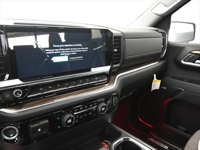 2025 Chevrolet Silverado 1500 4WD Crew Cab Short Bed RST