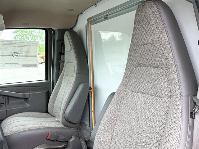 2025 Chevrolet Express Cutaway Work Van
