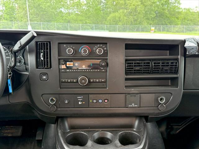 2025 Chevrolet Express Cutaway Work Van