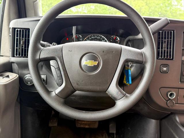 2025 Chevrolet Express Cutaway Work Van
