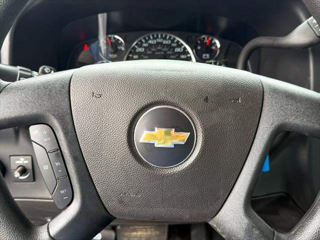 2025 Chevrolet Express Cutaway Work Van