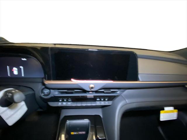 2025 Toyota Crown Signia XLE