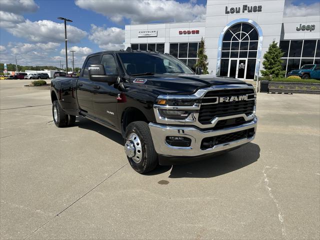 2025 RAM Ram 3500 RAM 3500 BIG HORN CREW CAB 4X4 8 BOX
