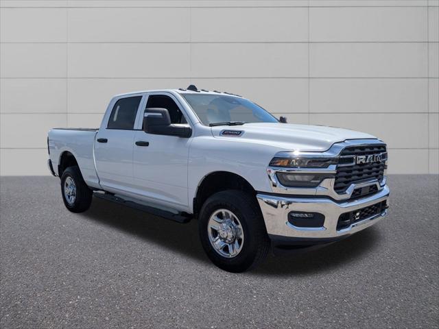 2025 RAM Ram 2500 RAM 2500 TRADESMAN CREW CAB 4X4 64 BOX