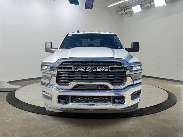 2025 RAM Ram 2500 RAM 2500 TRADESMAN CREW CAB 4X4 8 BOX