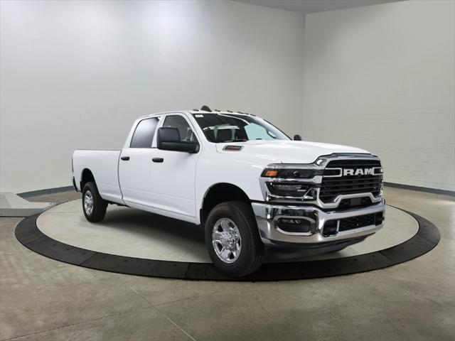 2025 RAM Ram 2500 RAM 2500 TRADESMAN CREW CAB 4X4 8 BOX