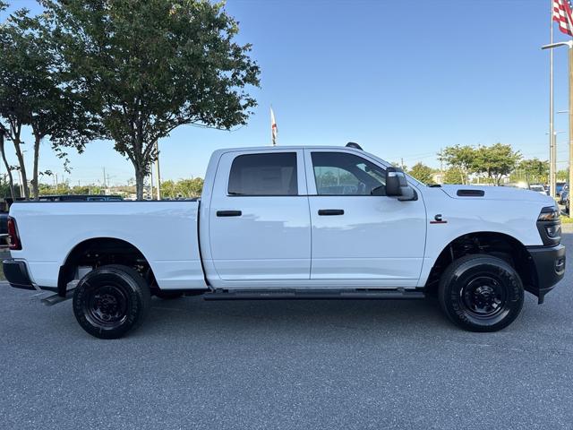 2025 RAM Ram 2500 RAM 2500 TRADESMAN CREW CAB 4X4 64 BOX