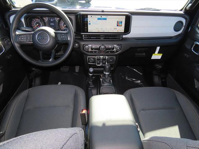 2025 Jeep Gladiator GLADIATOR NIGHTHAWK 4X4