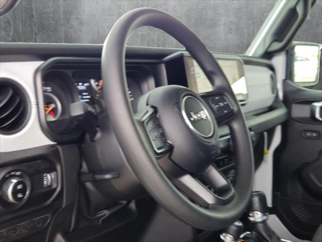 2025 Jeep Gladiator GLADIATOR NIGHTHAWK 4X4