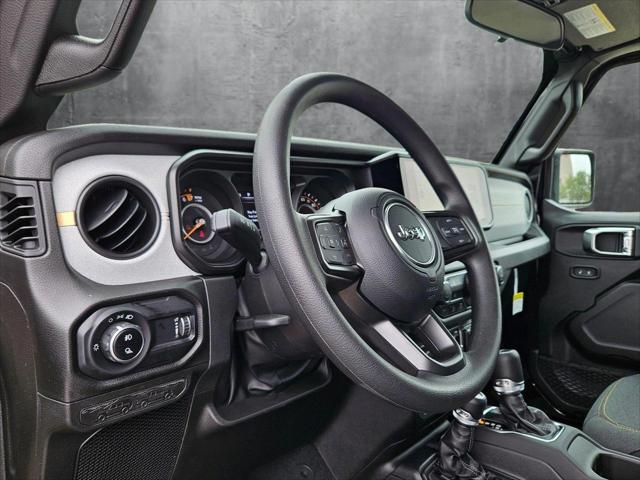 2025 Jeep Gladiator GLADIATOR NIGHTHAWK 4X4