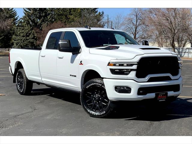 2025 RAM Ram 3500 RAM 3500 LIMITED CREW CAB 4X4 8 BOX 2025 RAM Ram 3500 RAM 3500 LIMITED CREW CAB 4X4 8 BOX